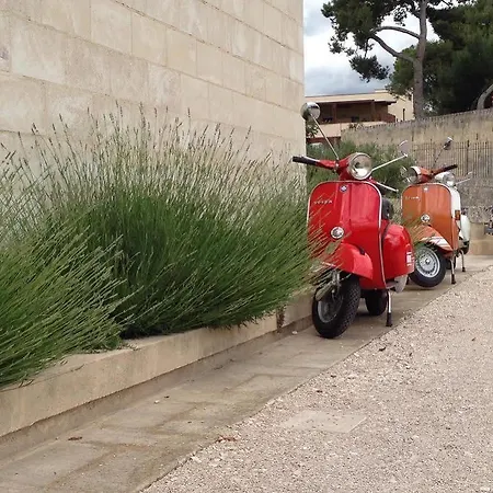 Masseria Santa Lucia Ξενοδοχείο με διαμερίσματα *