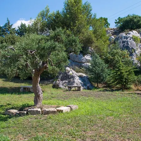 Ξενοδοχείο με διαμερίσματα Masseria Santa Lucia *